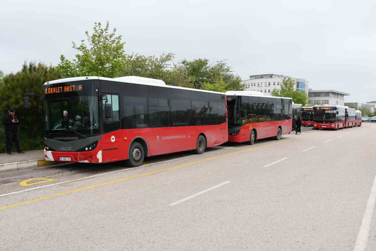 B&uuml;y&uuml;kşehirden &ouml;ğrencileri sevindiren ulaşım hizmeti
