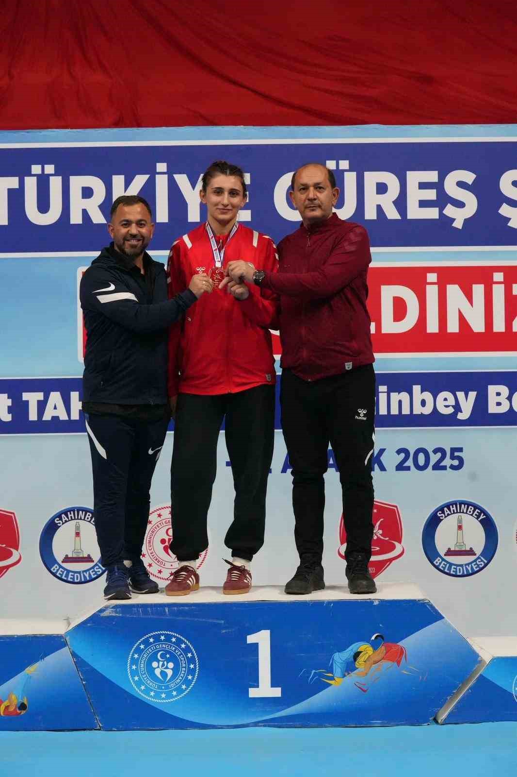 Büyükler Grekoromen Güreş ve Kadınlar Türkiye Şampiyonası sona erdi