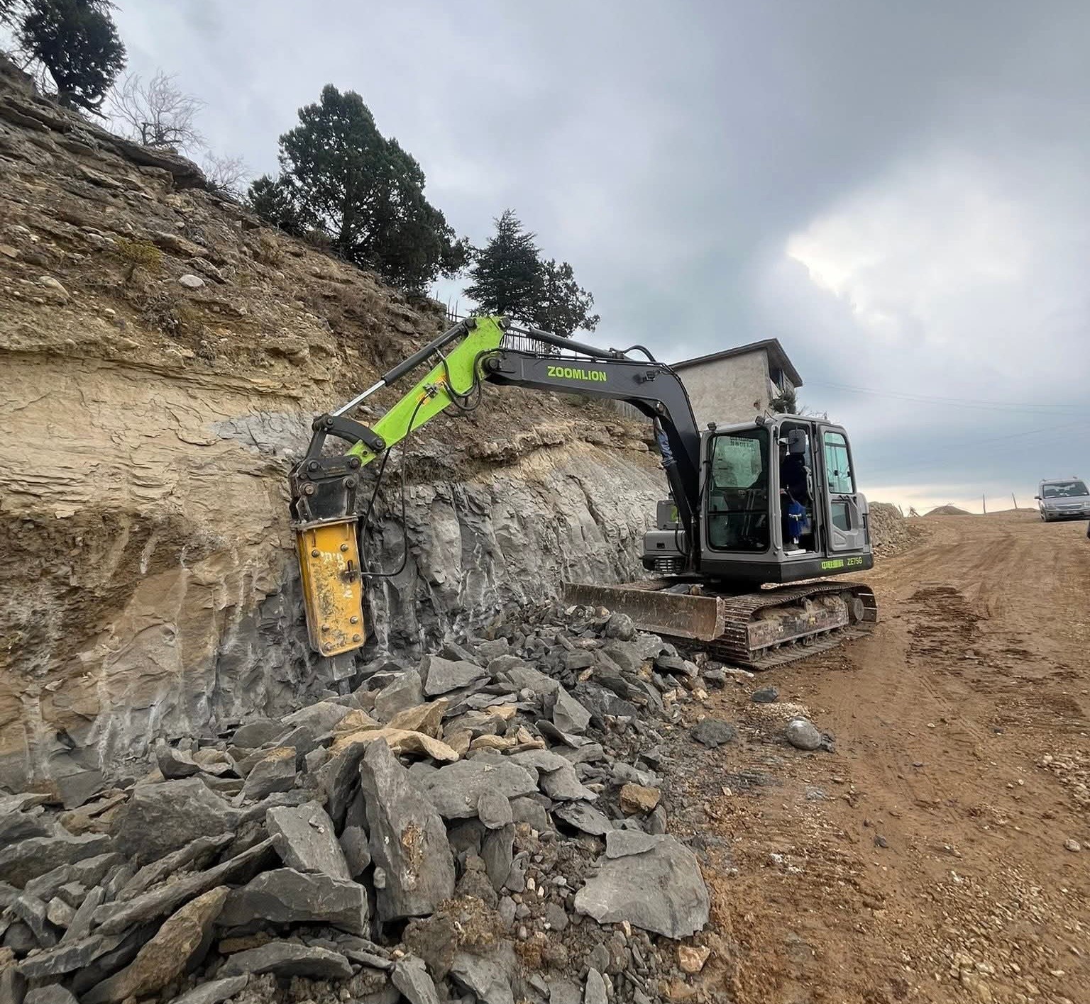 Başkan Özen:" Ulaşımda sorun yaşanmaması için çalışmalarımızı sürdürüyoruz"