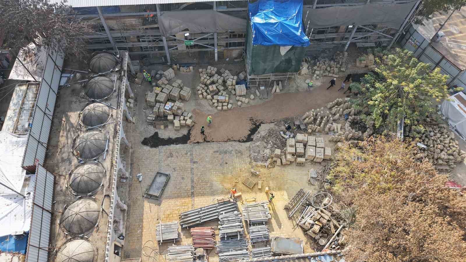 Depremlerle ağır hasar alan Kahramanmaraş’ın tarihi yeniden ayağa kalkıyor