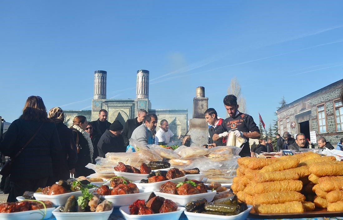 "Erzurum Tanıtım Günleri"ne kamu freni