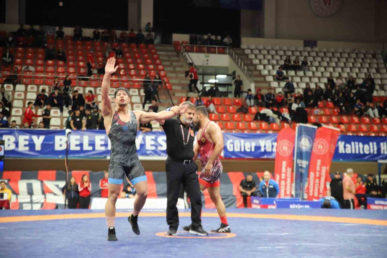 Türkiye Güreş Şampiyonası Gaziantep’te sona erdi