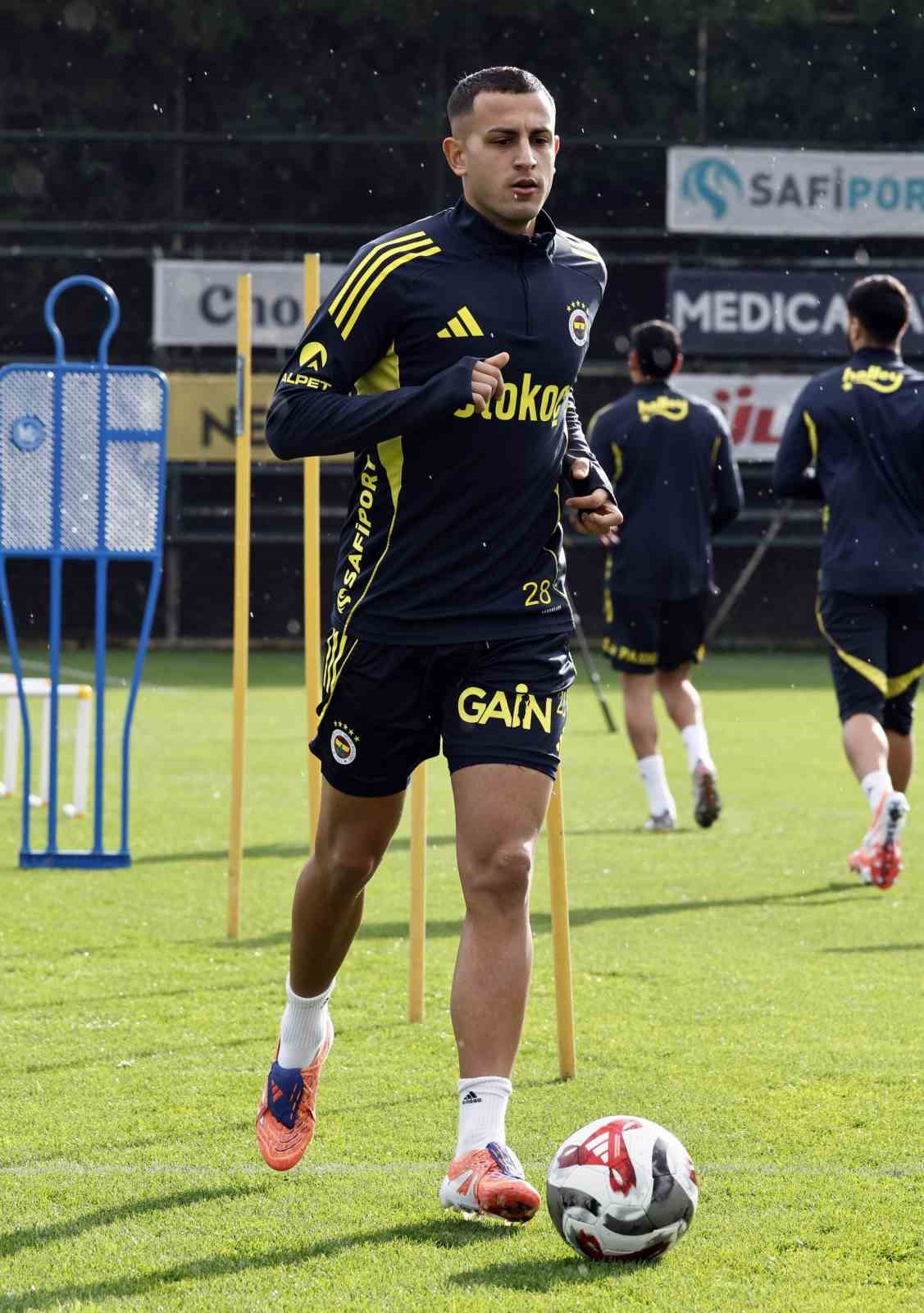 Fenerbahçe, Konyaspor maçının hazırlıklarına başladı