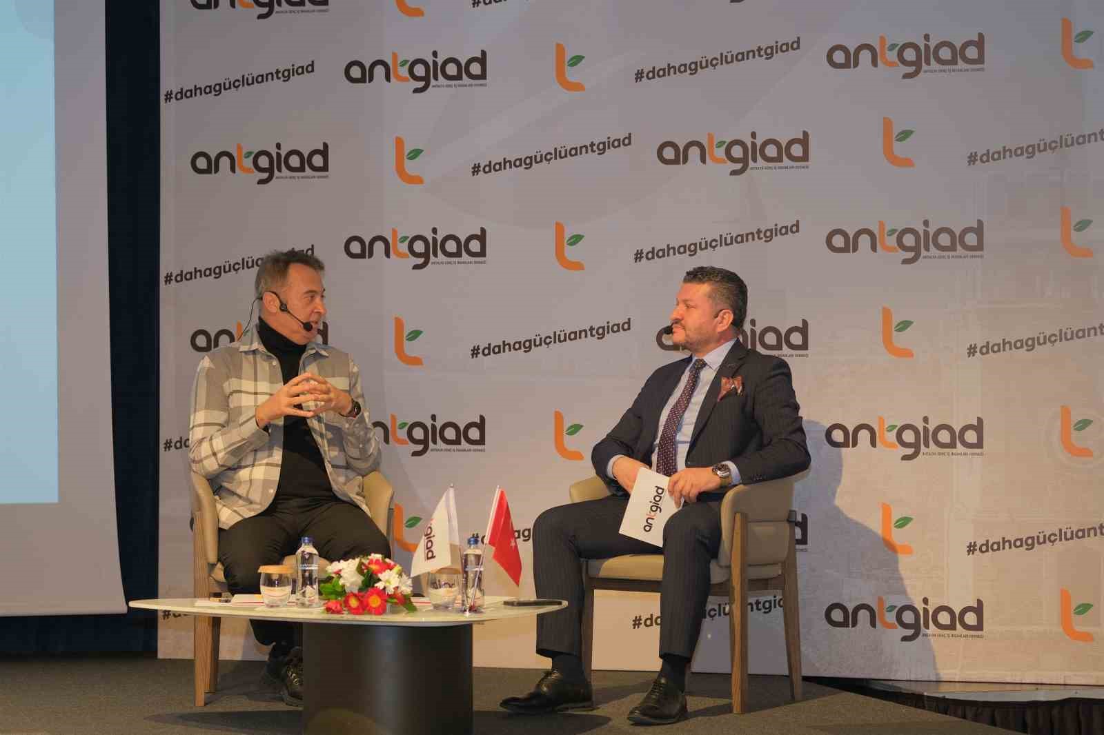 Fikret Orman: "Başarı tesadüf değildir. Doğru kadroyu kurup, camiayı tek yürek yapmak zorundasınız"