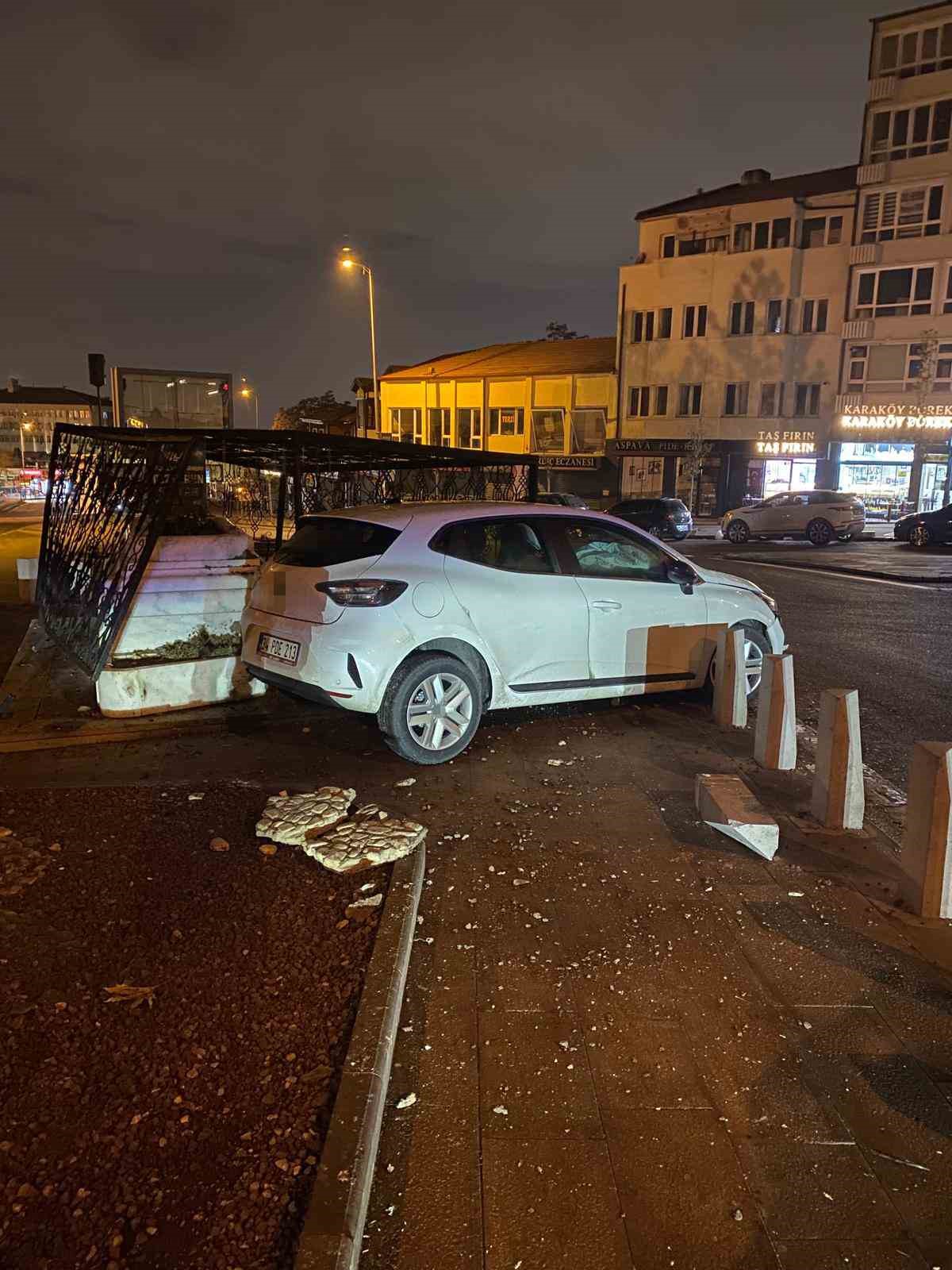 Ankara’da sürekli trafik kazalarının yaşandığı türbede yine kaza oldu
