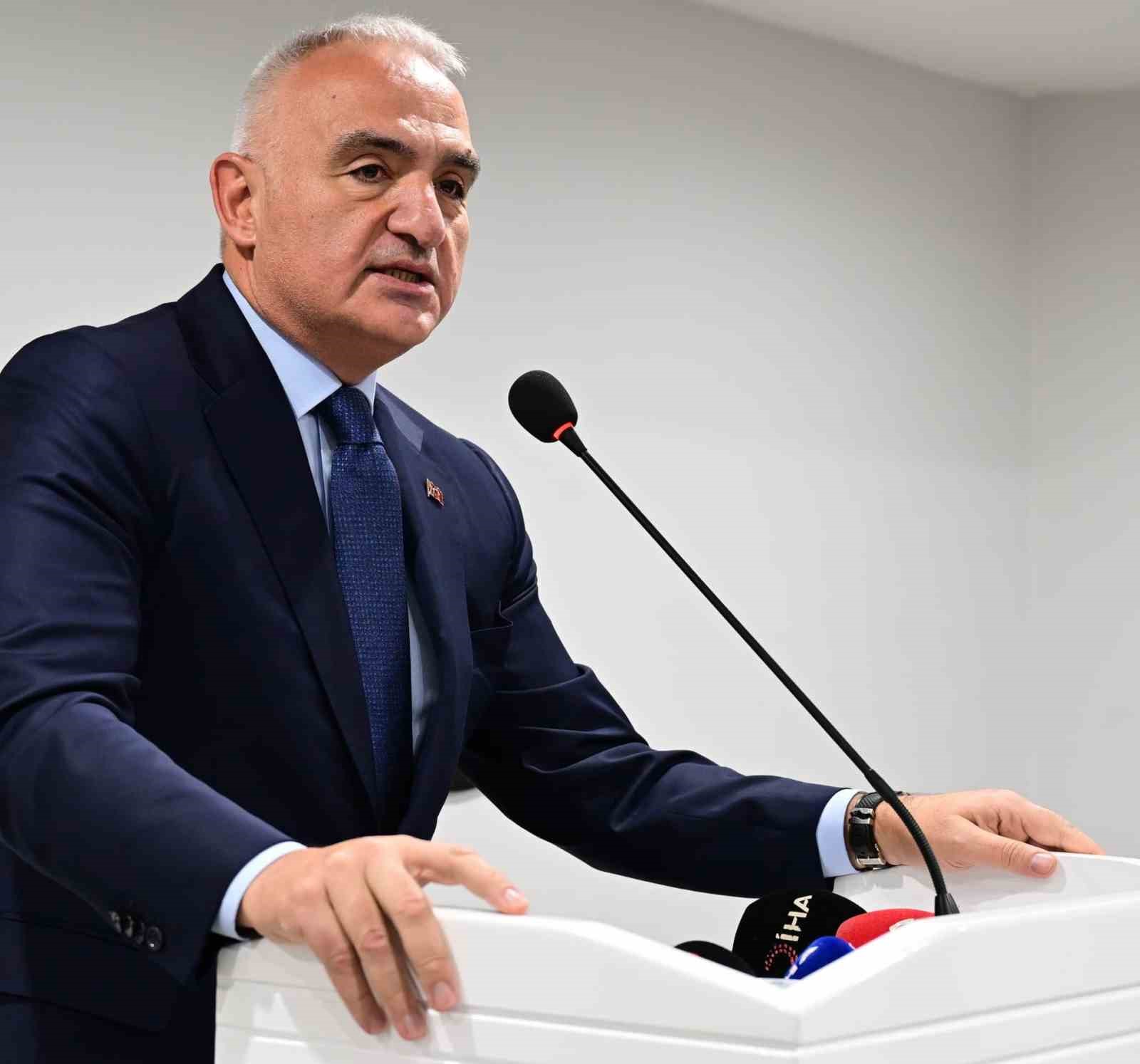 Bakan Ersoy: "15 Aralık, artık dünya takviminde Türk dili için özel bir yer alacak"