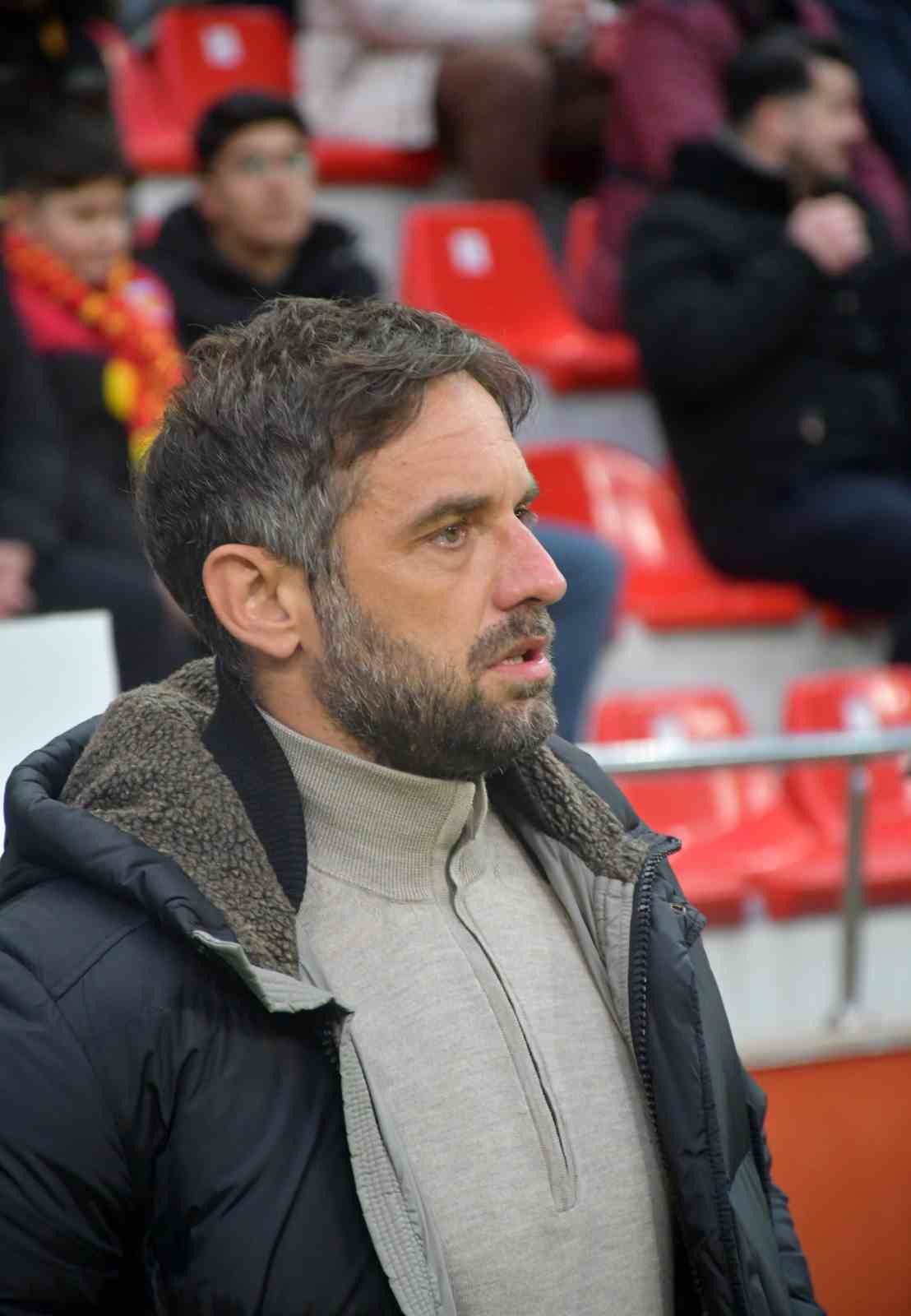 Trendyol Süper Lig: Kayserispor: 0 - Corendon Alanyaspor: 0 (Maç devam ediyor)