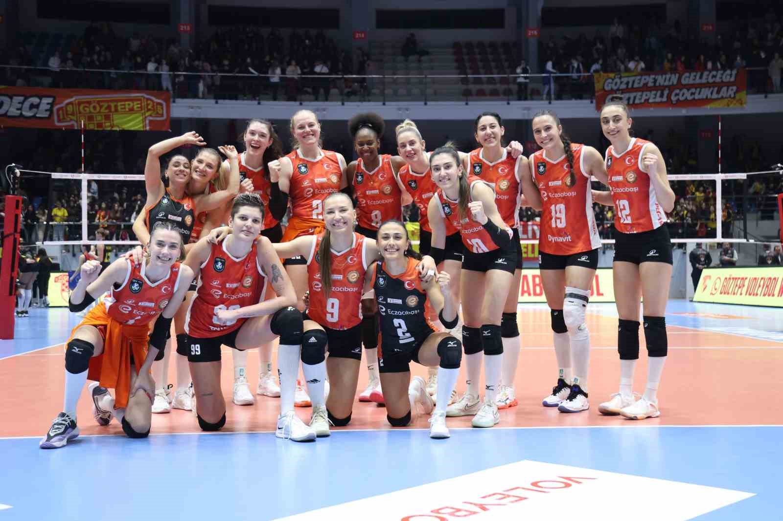 Eczacıbaşı Dynavit, Göztepe’ye set vermedi