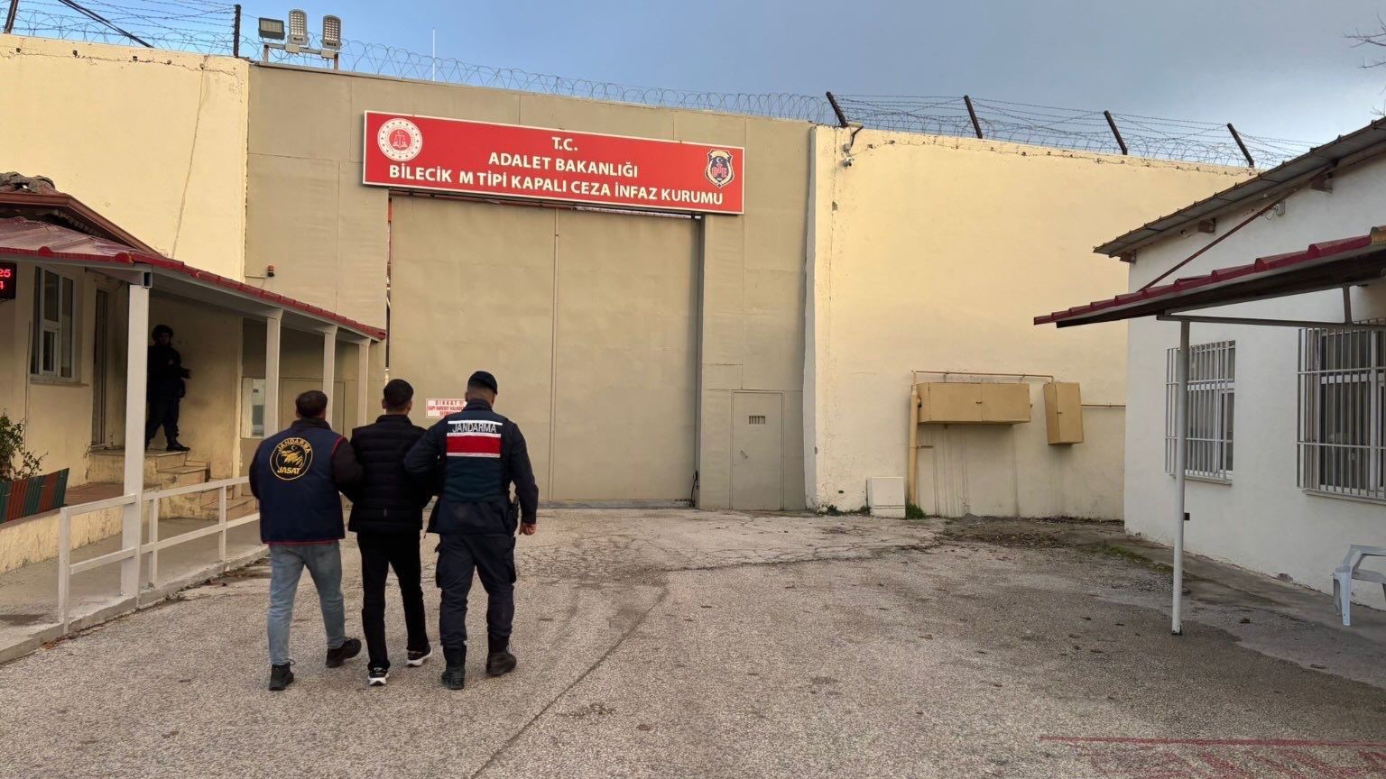 Bilecik’te yaşlı kadını dolandıran şahıs tutuklandı