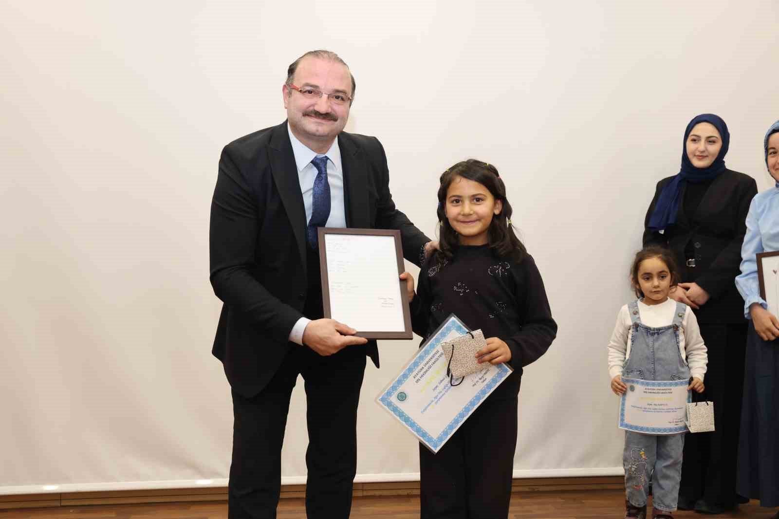 Geleceğin diş hekimleri mesleğe ilk adımlarını attı
