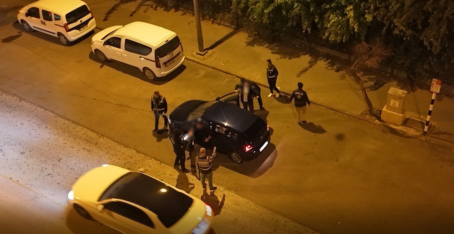 Gaziantep&rsquo;te "Huzur 27" uygulaması kapsamında 71 araca 797 bin 439 TL ceza kesildi
