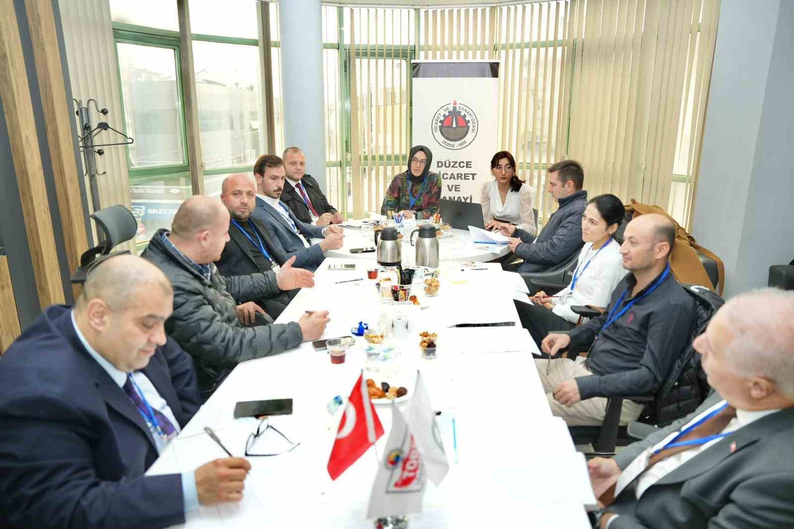 DTSO Başkanı Bıyık "Katma değer &uuml;retmeye gayret ediyoruz"
