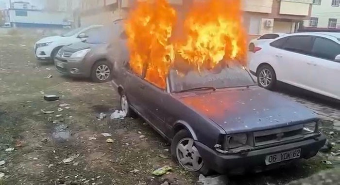 Siirt’te otomobil yakan iki çocuk ifadelerinin ardından serbest bırakıldı