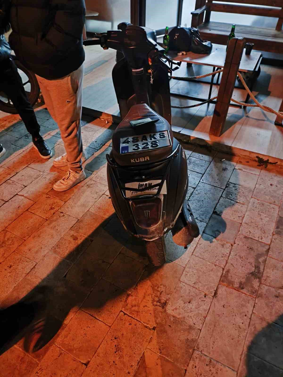 Motosiklet s&uuml;r&uuml;c&uuml;lerine ceza yağdı
