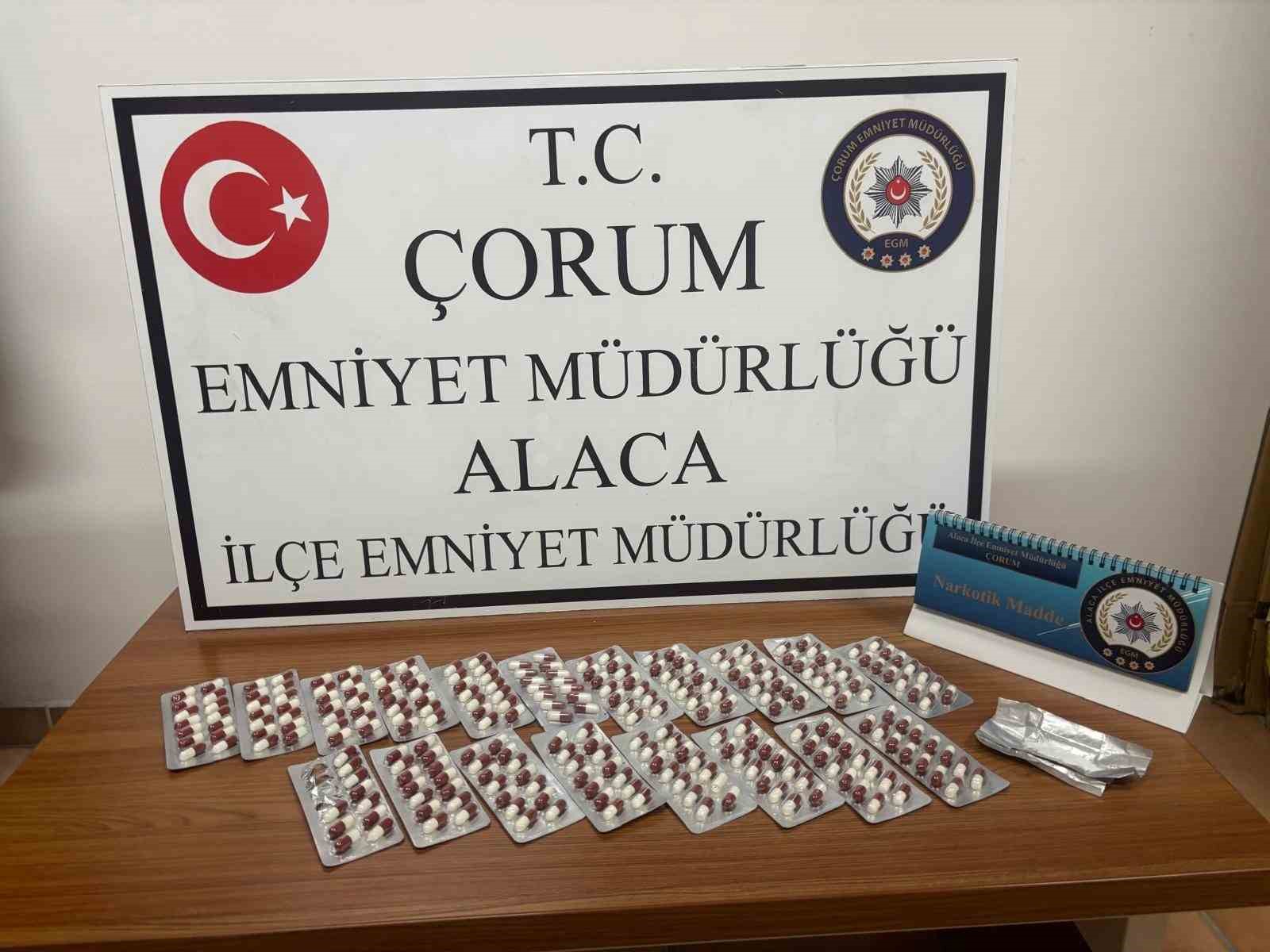 Çorum’da 266 adet sentetik ecza hapı ele geçirildi: 1 gözaltı