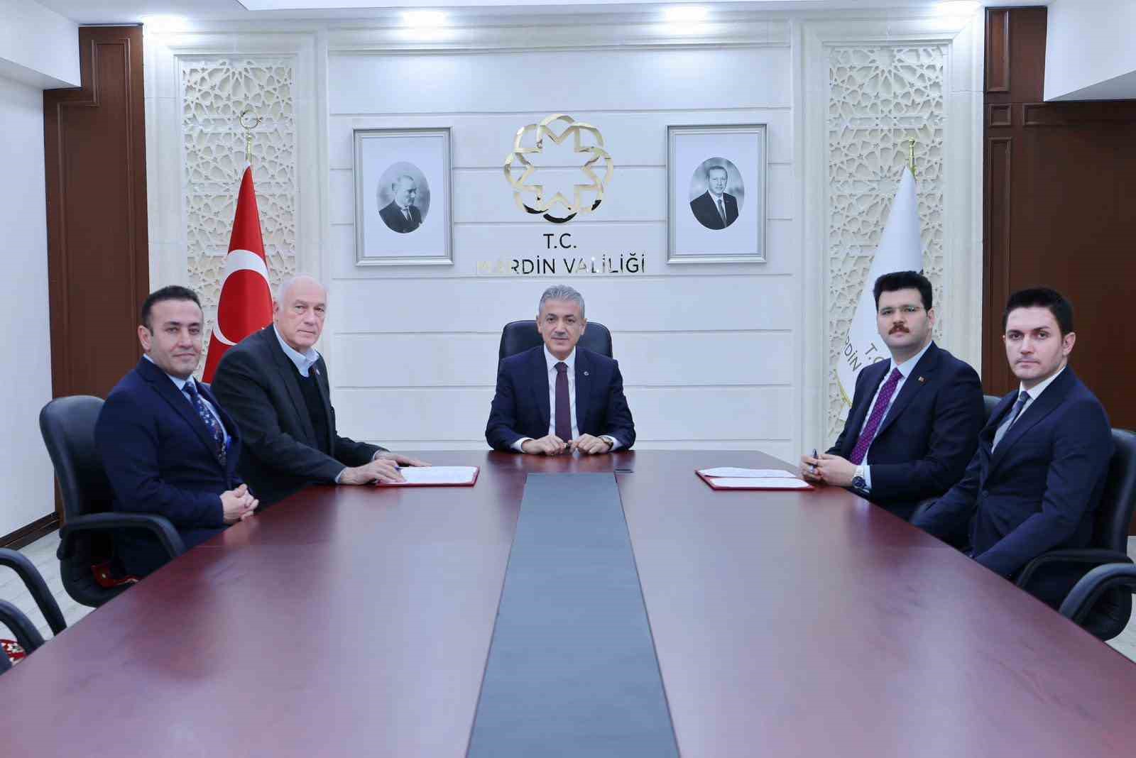 Mardin’de "Galatasaray Adnan Polat Spor ve Eğitim Merkezi" için protokol imzalandı