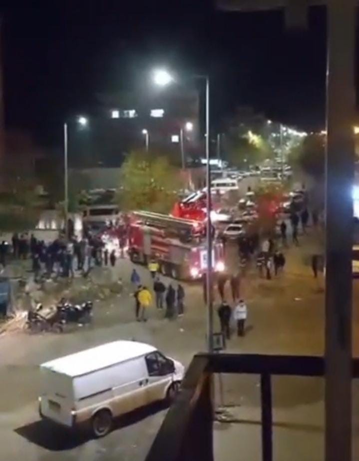 Siverek’te çıkan yangında 9 kişi dumandan etkilendi