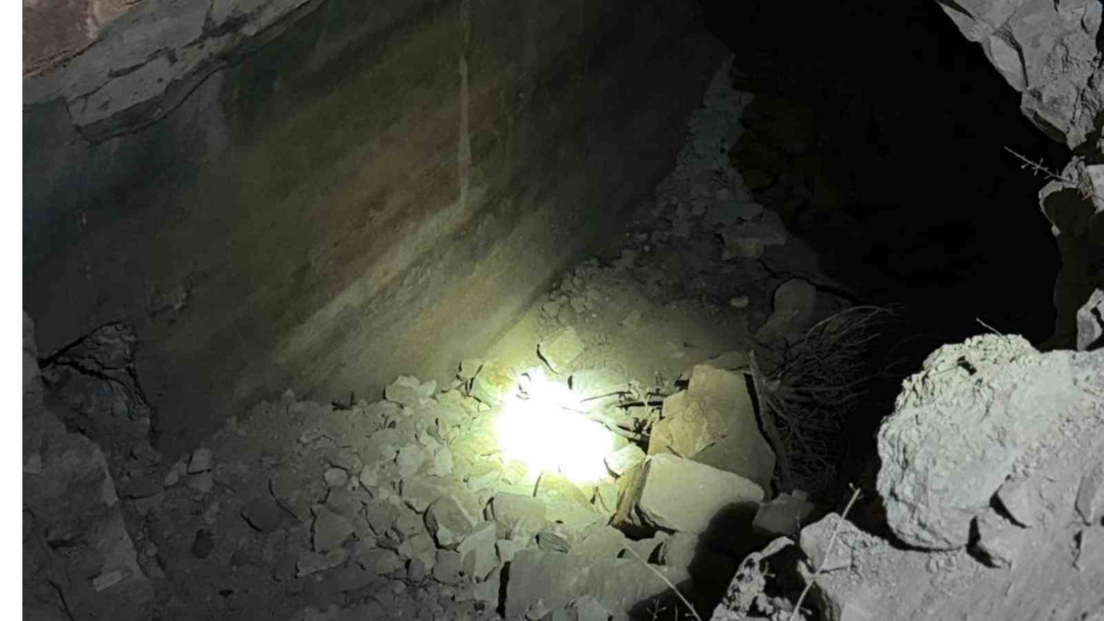 Gaziantep’te kaçak kazı yapan şahıslara jandarmadan suçüstü: 3 gözaltı