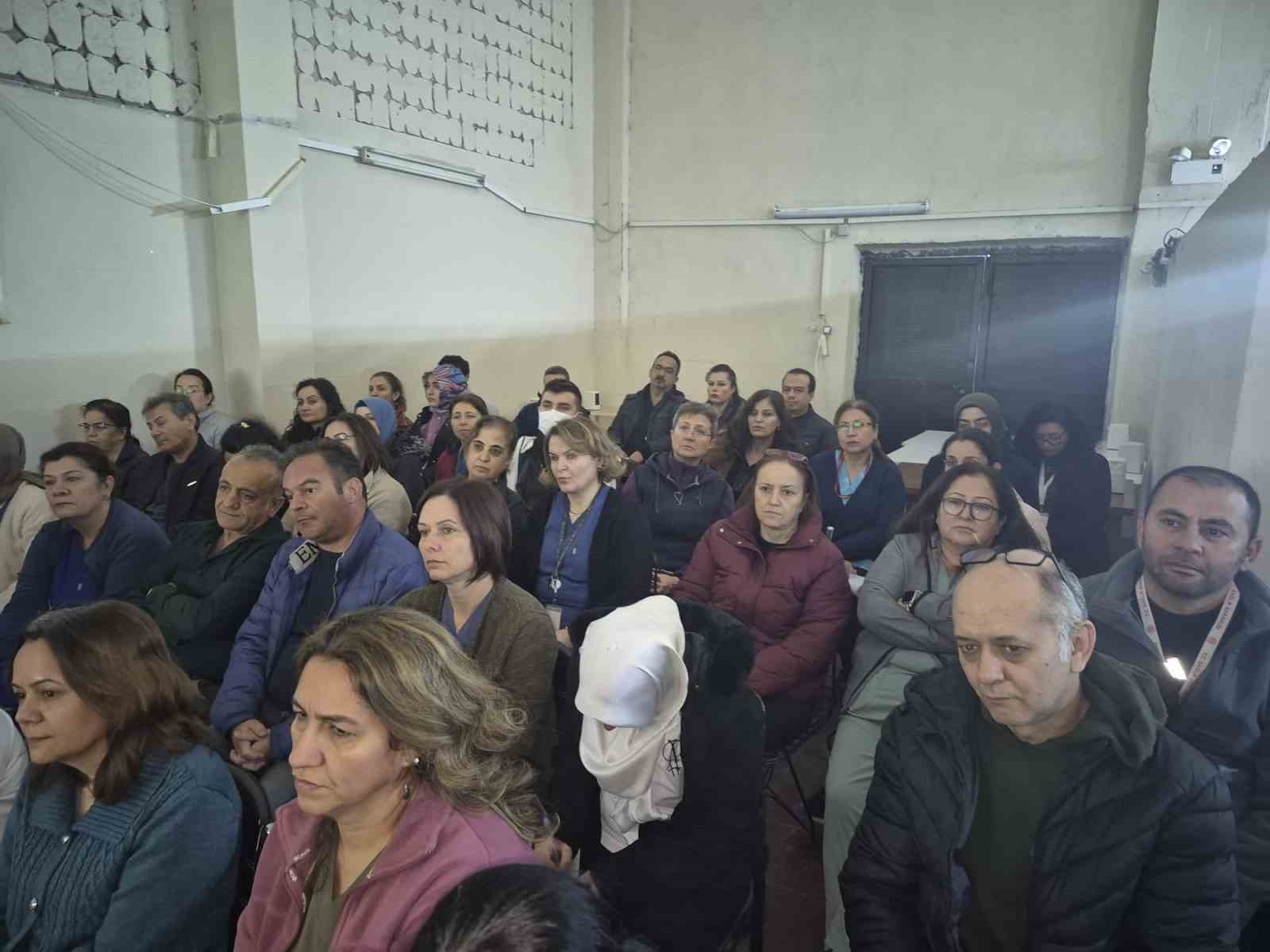 Atatürk Devlet Hastanesi’nde değerlendirme toplantısı gerçekleştirildi