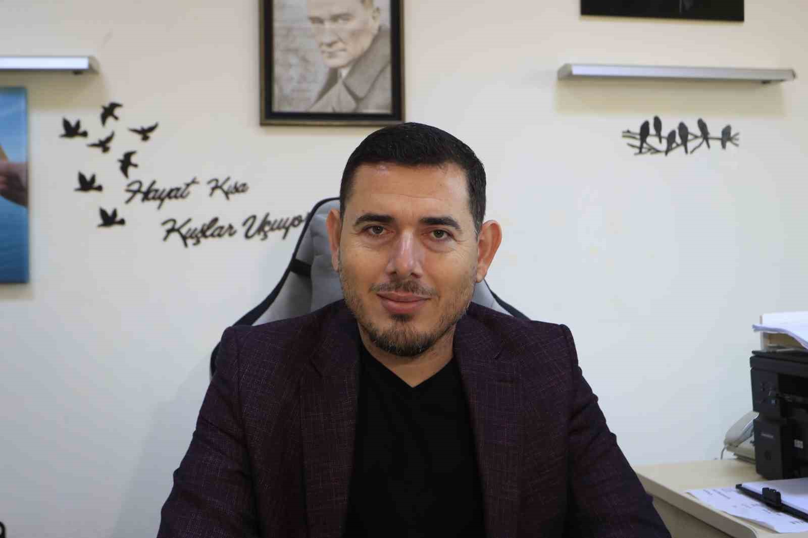 Do&ccedil;. Dr. Ali Erdoğan: "Kumar bağımlılığı gelir d&uuml;zeyi tanımıyor"
