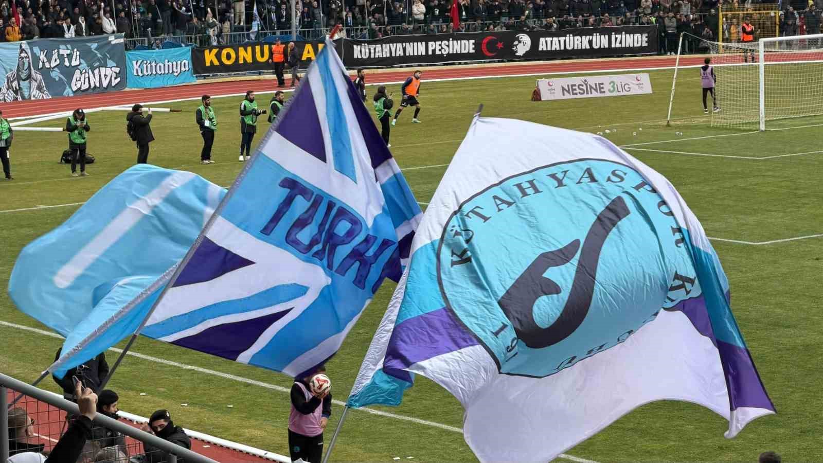 K&uuml;tahyaspor&rsquo;dan Eskişehirspor ma&ccedil;ı sonrası şampiyonluk mesajı
