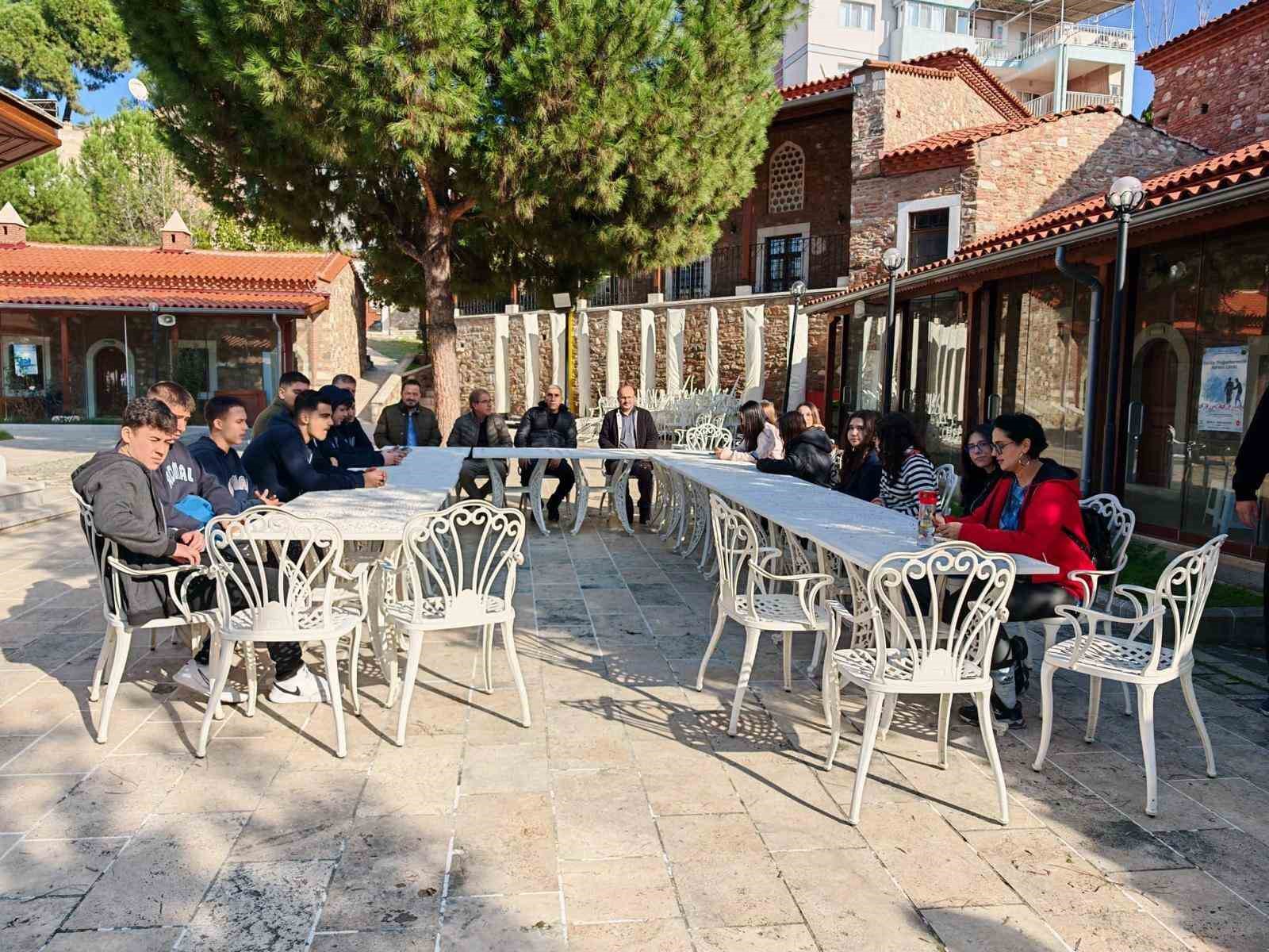 ÇEDES kapsamında öğrenciler Nasuh Paşa Külliyesi’nde buluştu