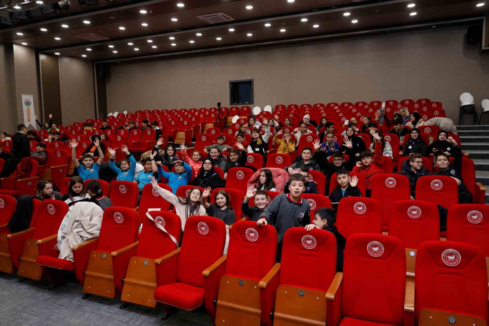 Başkan Kurnaz: "Çocuklarımızın yerel yönetimlerde söz sahibi olmalarını önemsiyoruz"