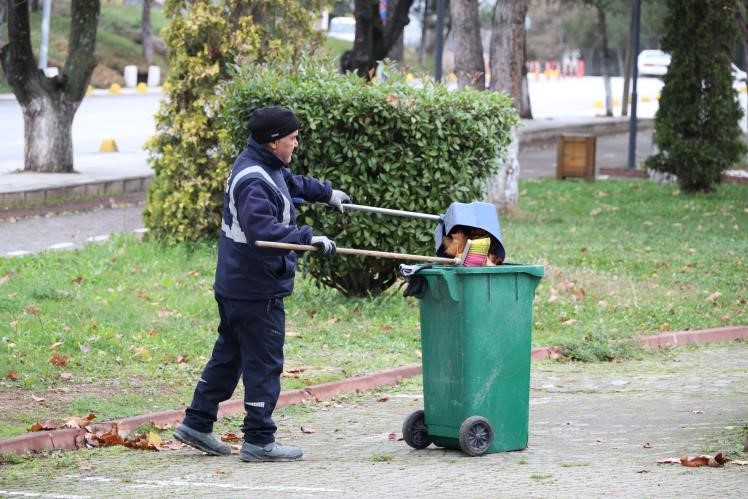 S&ouml;ğ&uuml;t&rsquo;te temizlik &ccedil;alışmaları hız kazandı
