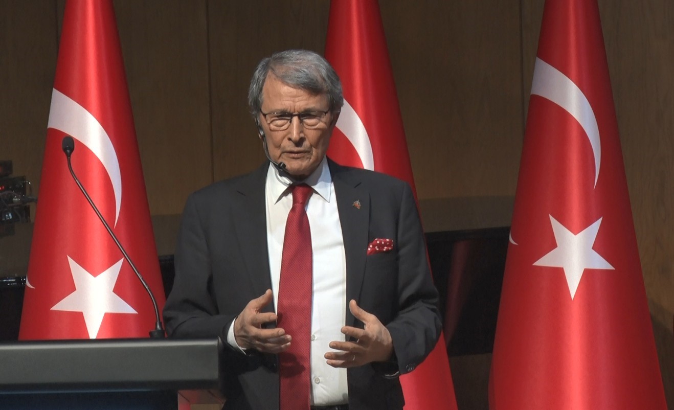 ’Dünya Türk Dili Ailesi Günü’ dolayısıyla Ankara’da panel düzenlendi