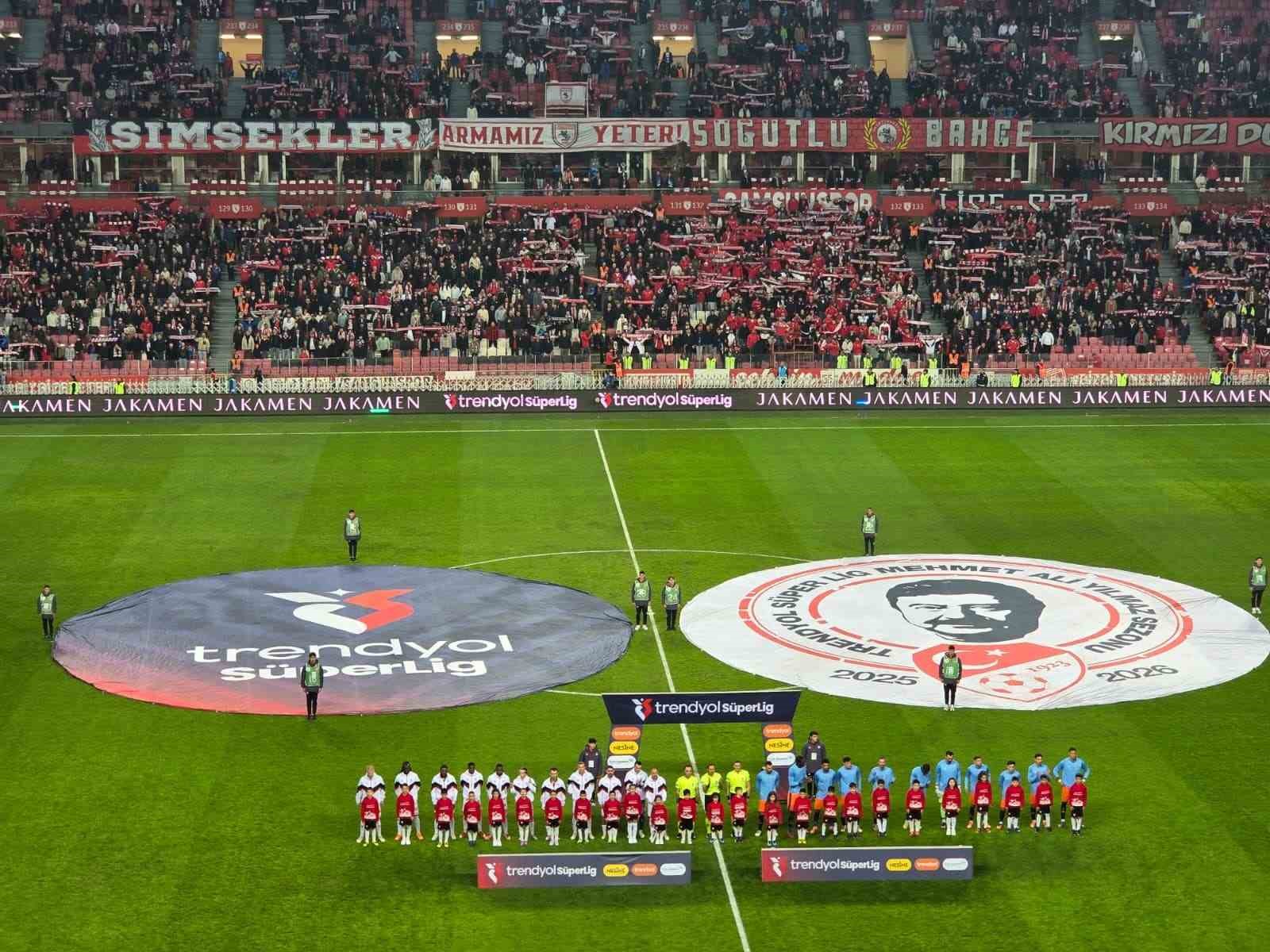 Trendyol Süper Lig: Samsunspor: 0 - RAMS Başakşehir: 0 (Maç devam ediyor)