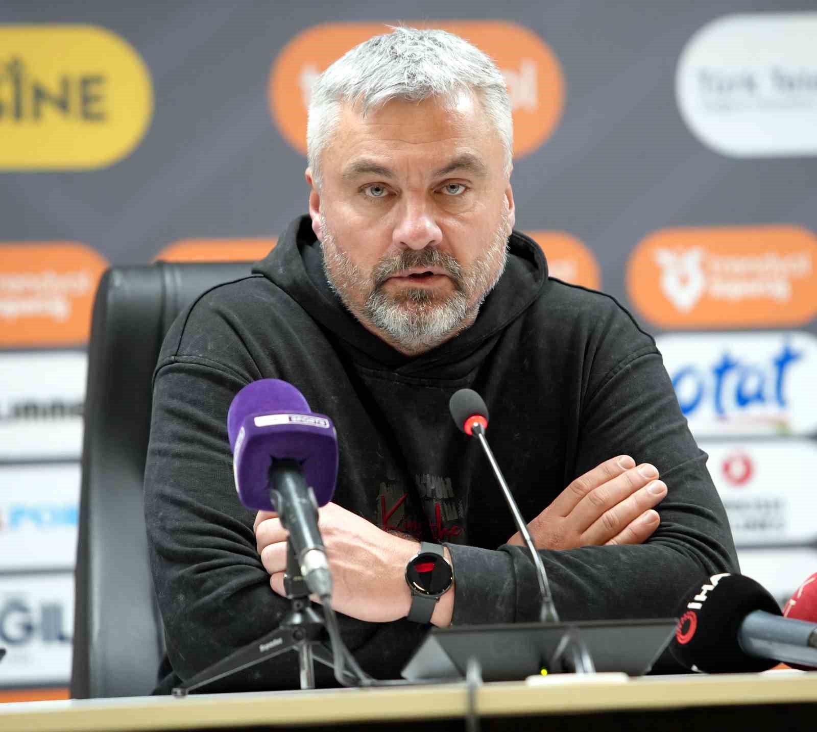 Thomas Reis: "Yenildiğimiz için üzgünüz"