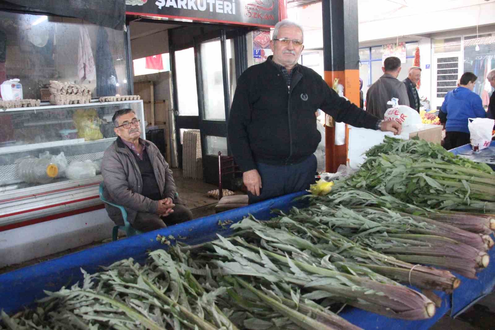 Karaciğer dostu enginar pazarda yoğun ilgi görüyor