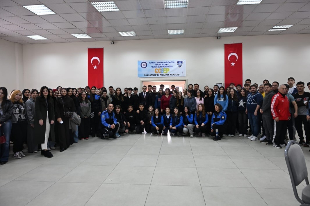 Kütahya İl Emniyet Müdürlüğü eğitim faaliyetlerini tamamladı