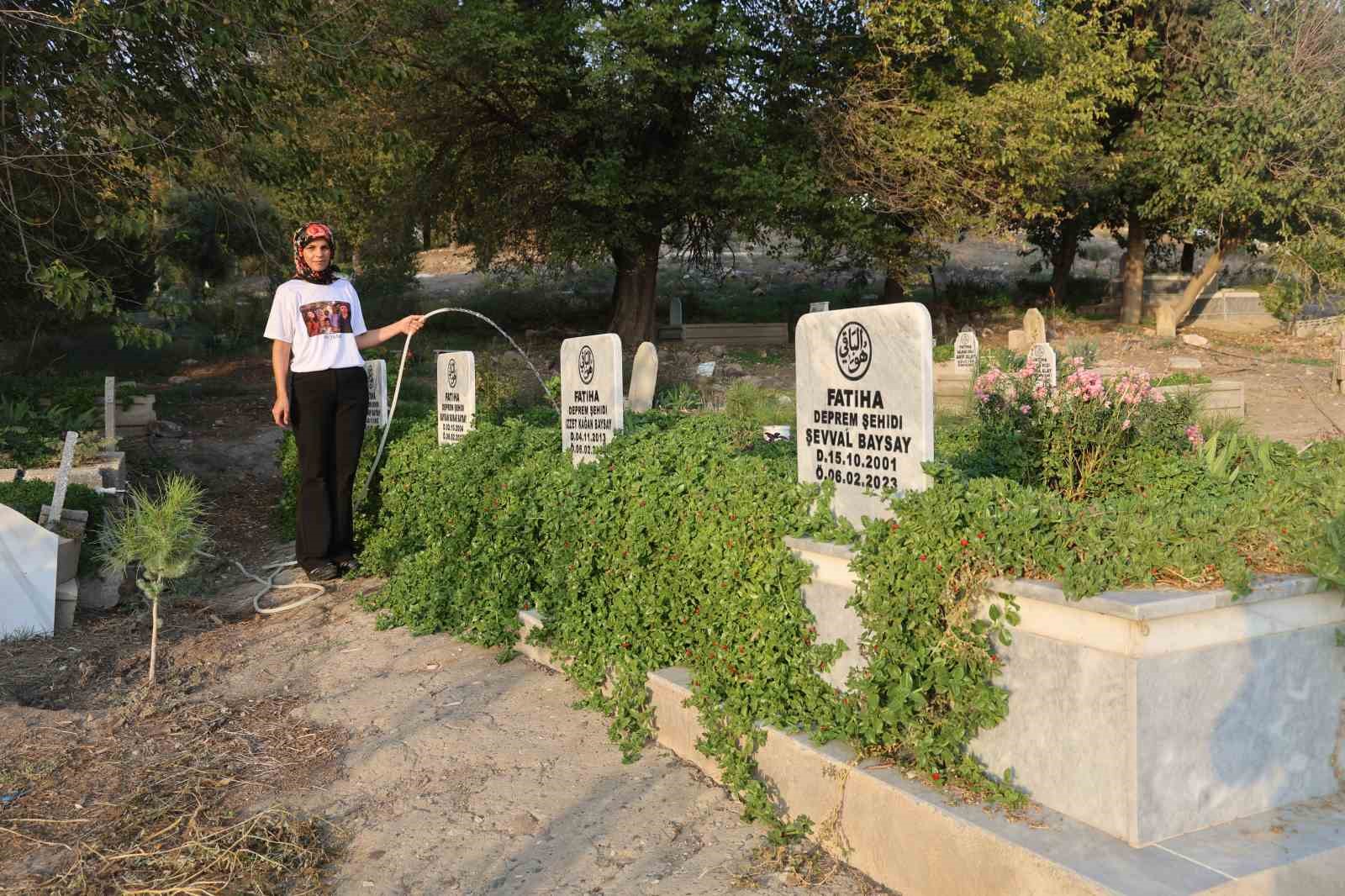 Enkaz altındaki kardeşiyle yaptığı konuşmayı unutamayan kadın, Yağmur Apartmanı’nda kaybettiği 13 yakını için adalet istiyor
