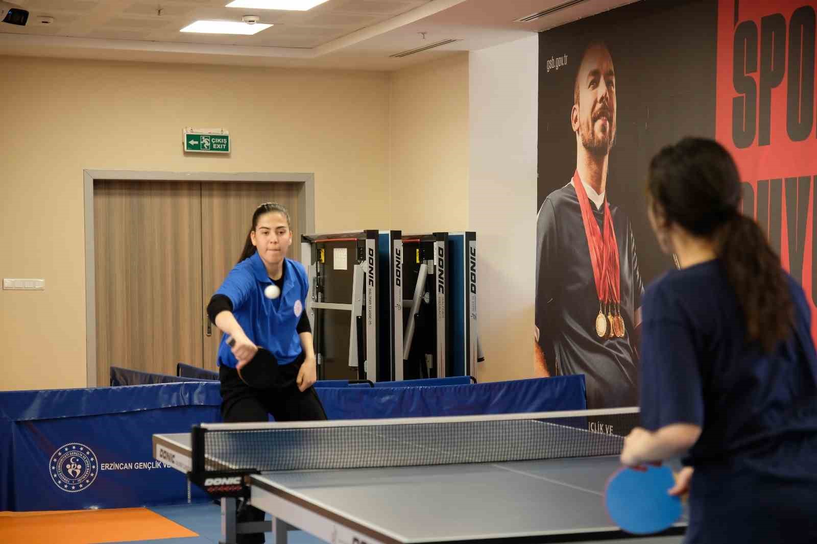 Erzincan GSB Yurtları Arası YurtLig Masa Tenisi İl Birinciliği sona erdi