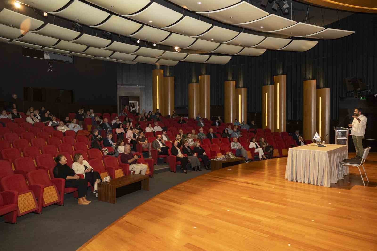 Kültür Politikaları Semineri Mersin’in sanat hafızasına ışık tuttu