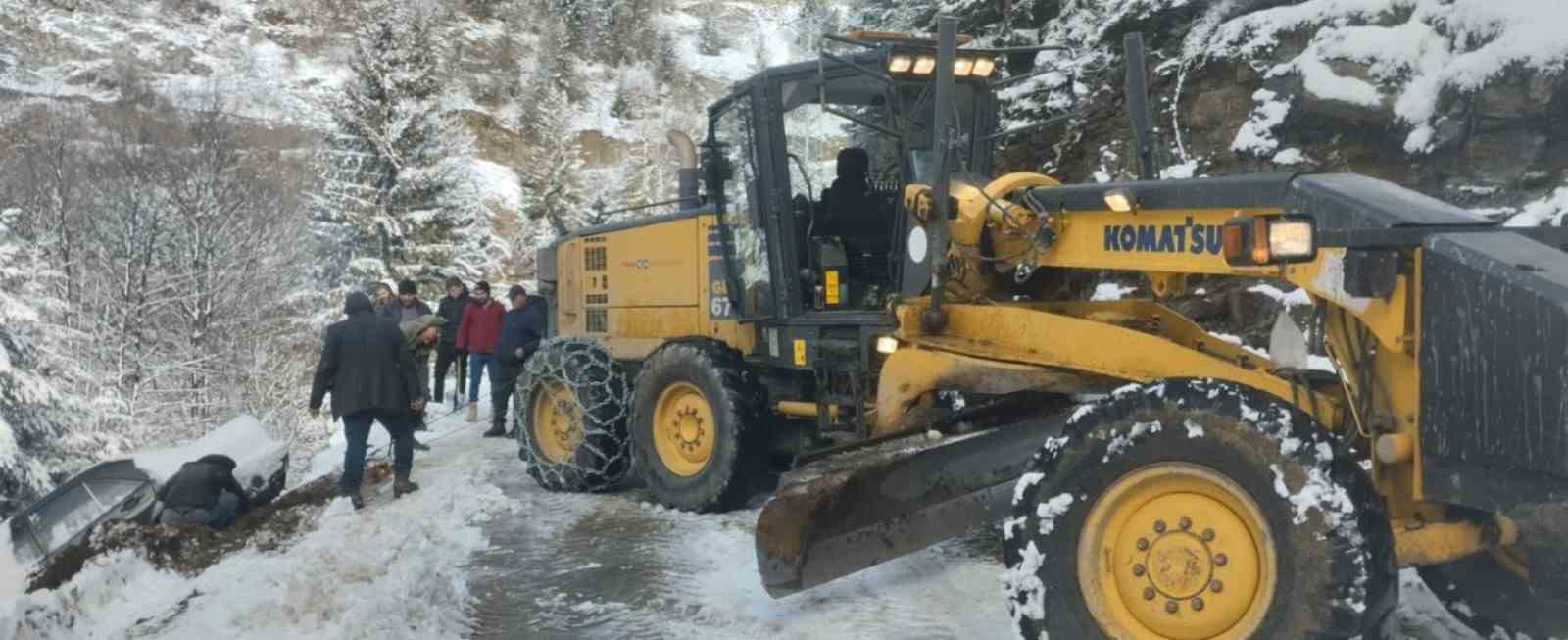 Trabzon’da belediye ekiplerinin kış mesaisi başladı
