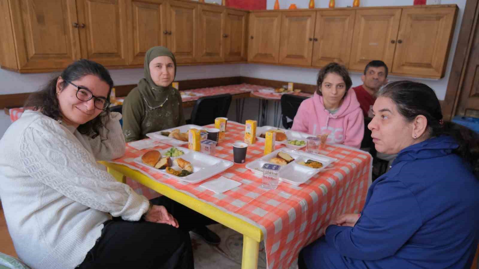 Engelli öğrenciler unutulmaz bir gün yaşadı