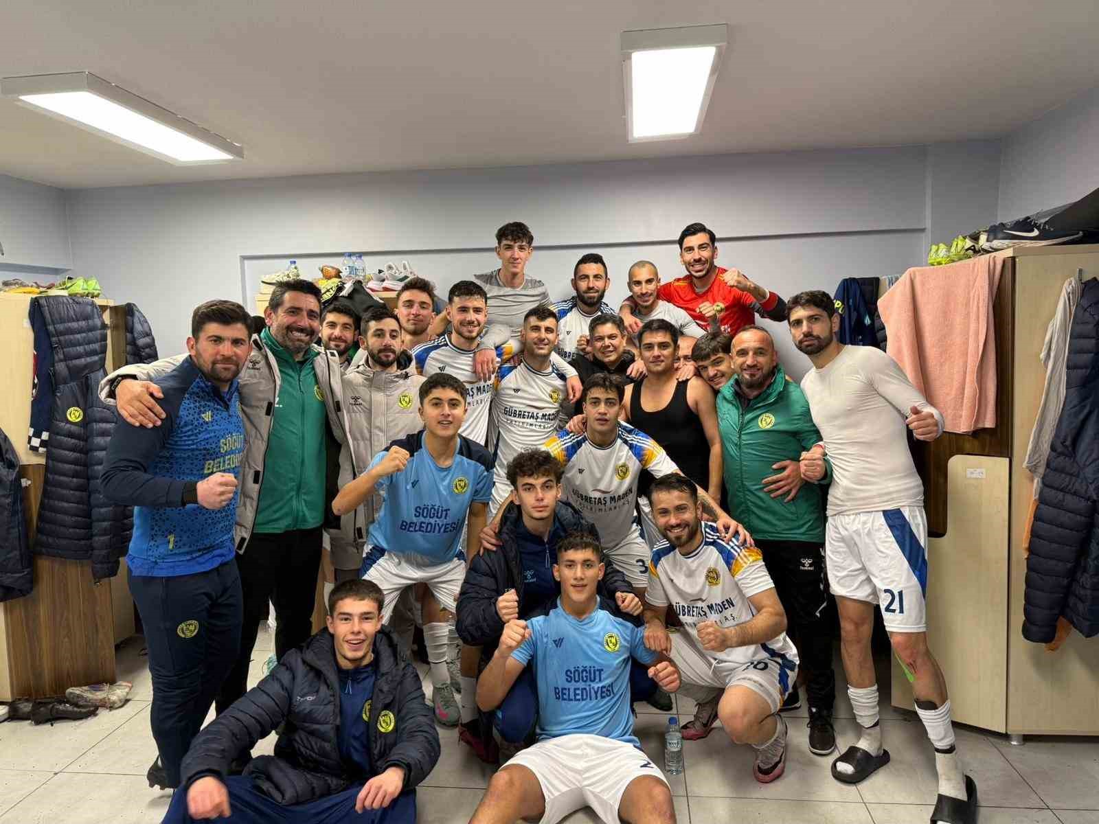 Söğütspor evinde lideri devirdi