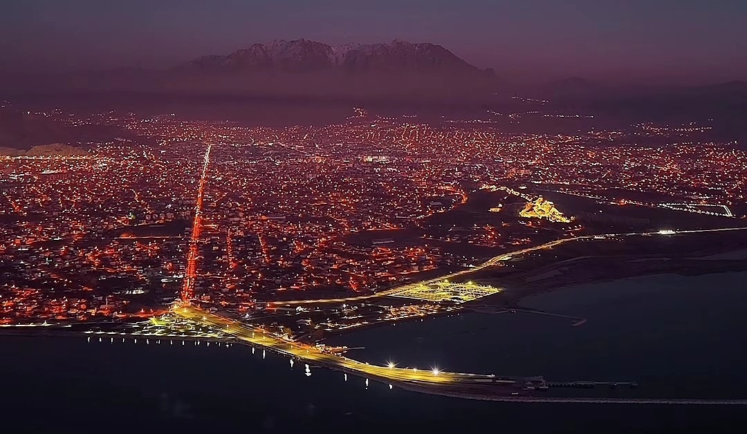 Van&rsquo;da gece ve g&uuml;nd&uuml;z birbirinden ayrı g&uuml;zel
