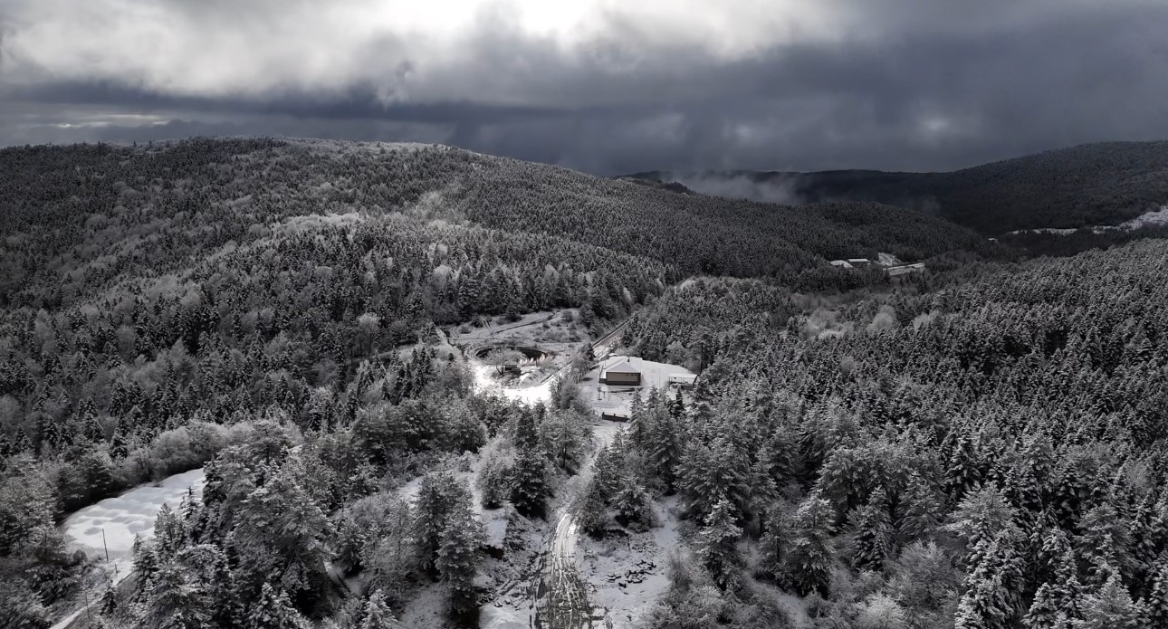 Karabük’te kar manzaraları dronla görüntülendi
