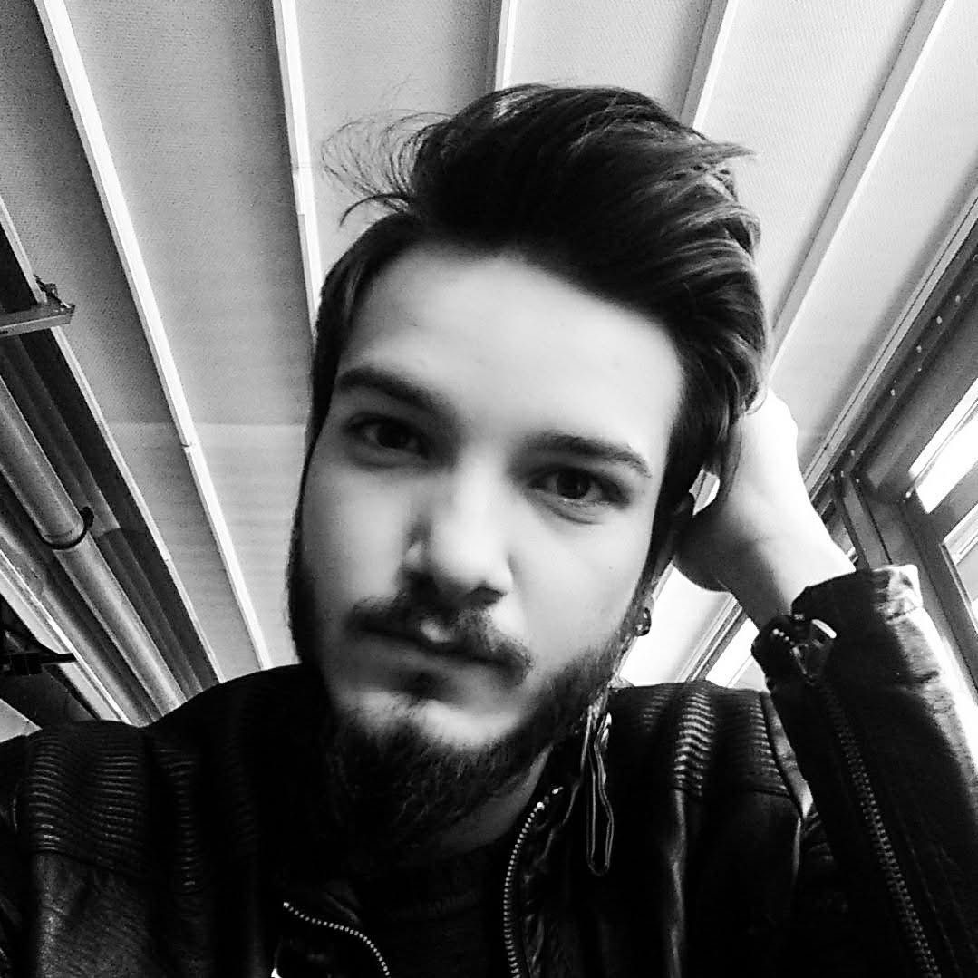 Fethiye’de kazada yaralanan genç, 123 günlük hayat mücadelesini kaybetti