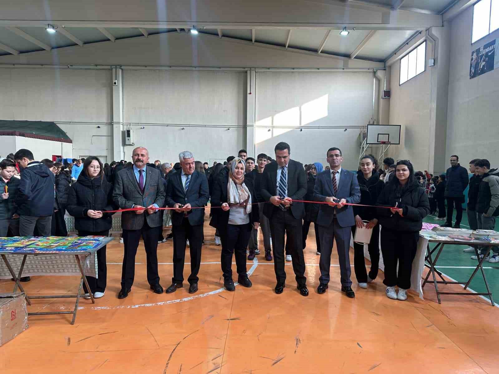 Sarıgöl 1. Kitap Günlerine yoğun ilgi