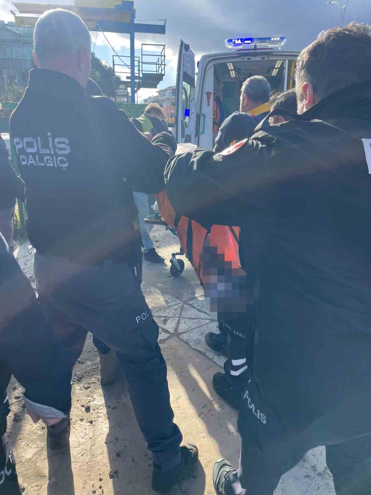 Denize düşen gencin cansız bedenine ulaşıldı