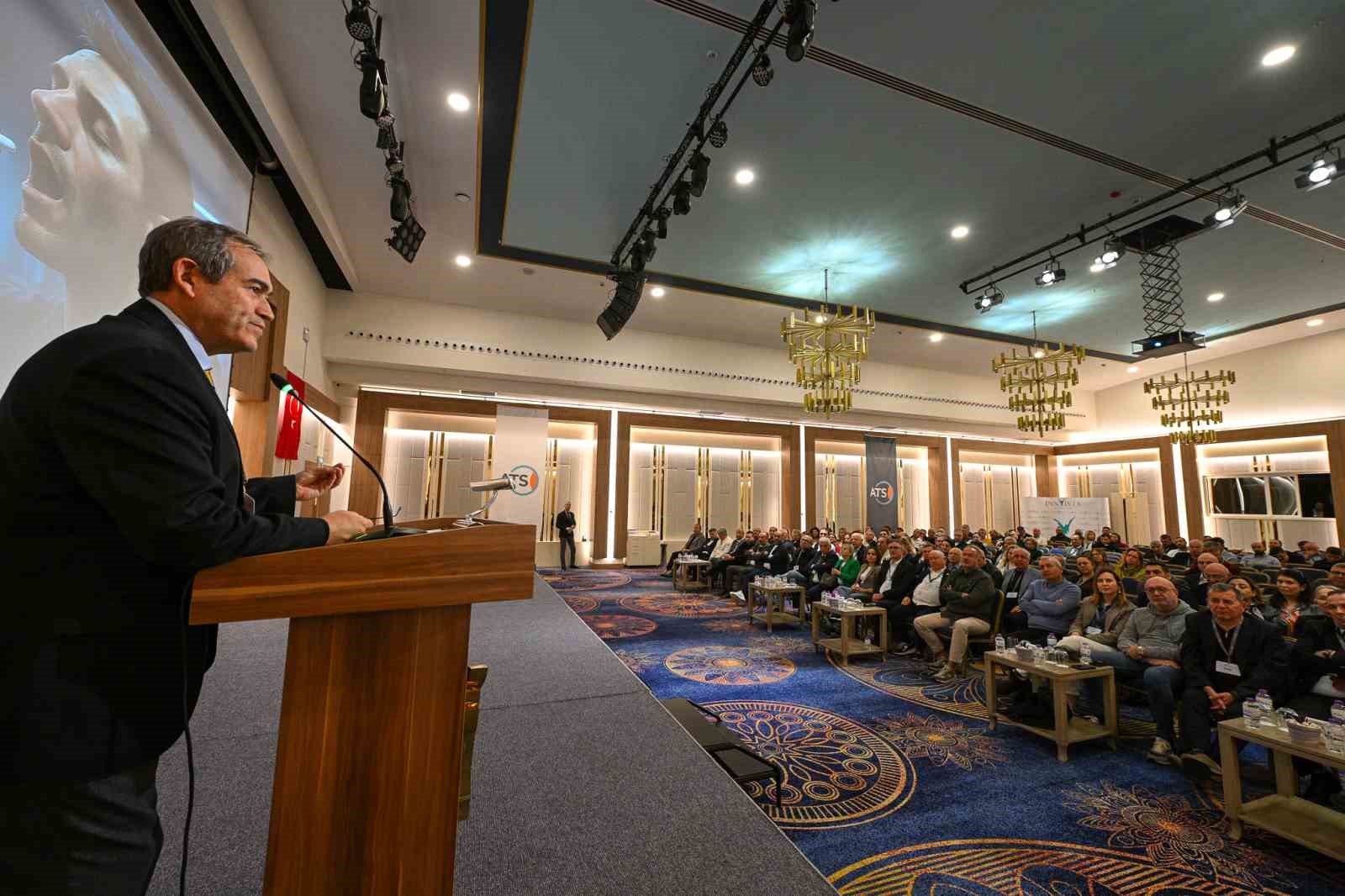 ATSO Başkanı Hacıs&uuml;leyman&rsquo;dan Antalya i&ccedil;in kritik uyarı: "Kaynaklar sınırlı, tercihler belirleyici"
