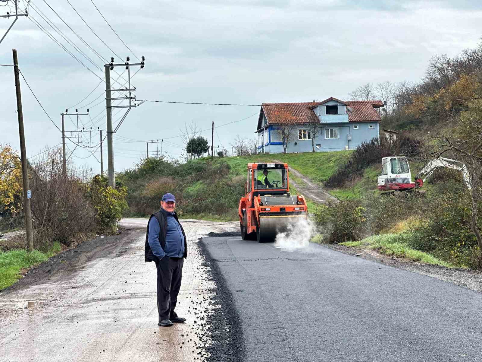 Söğütlü’nün ulaşım ağı güçleniyor
