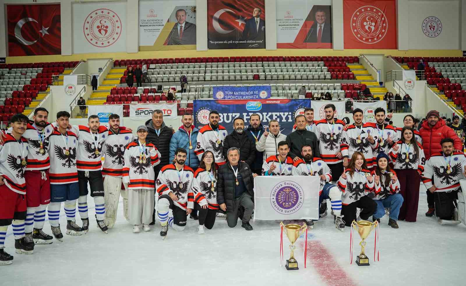 Curling ve Buz Hokeyinde çifte şampiyonluk