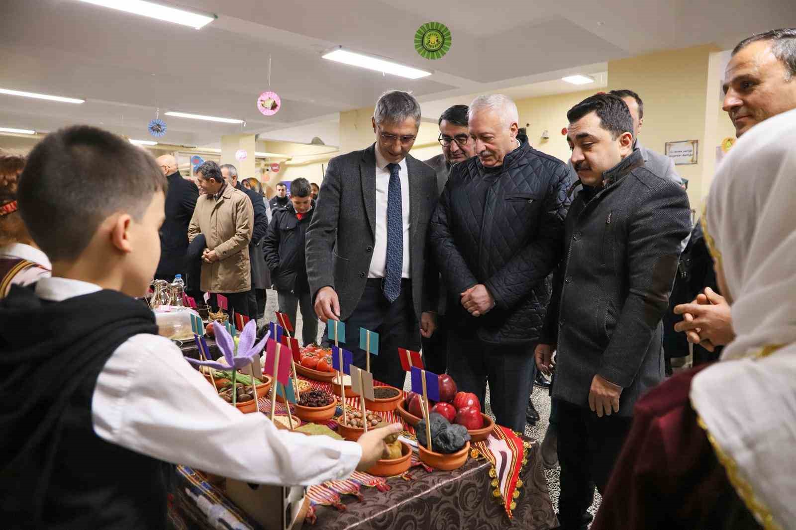 Bayburt’ta yerli ve milli ürünler sergilendi