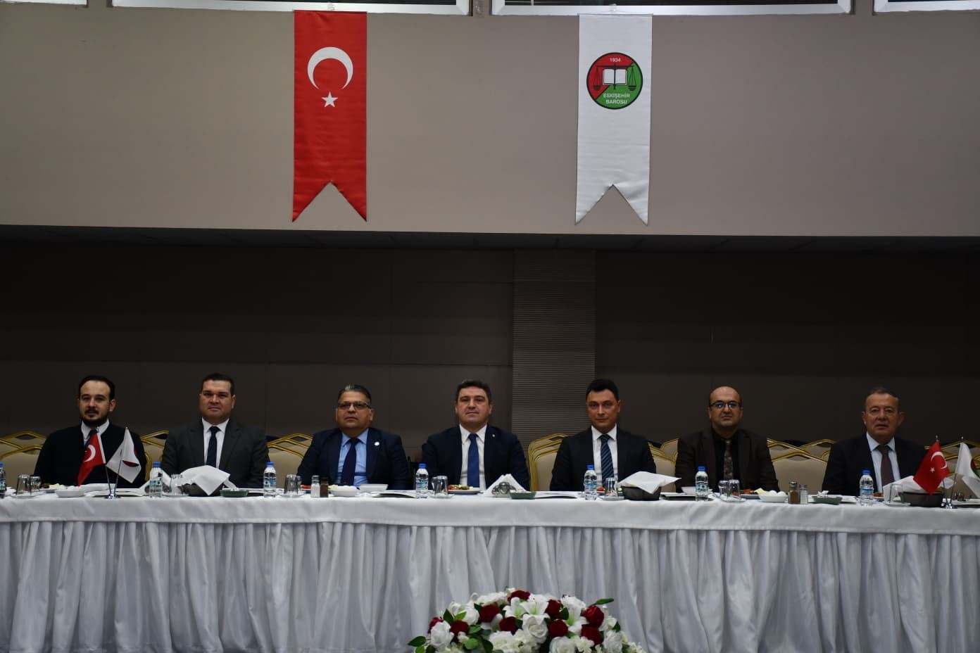 Y&uuml;k&uuml;ml&uuml;lerin ve eski h&uuml;k&uuml;ml&uuml;lein talepleri değerlendirildi
