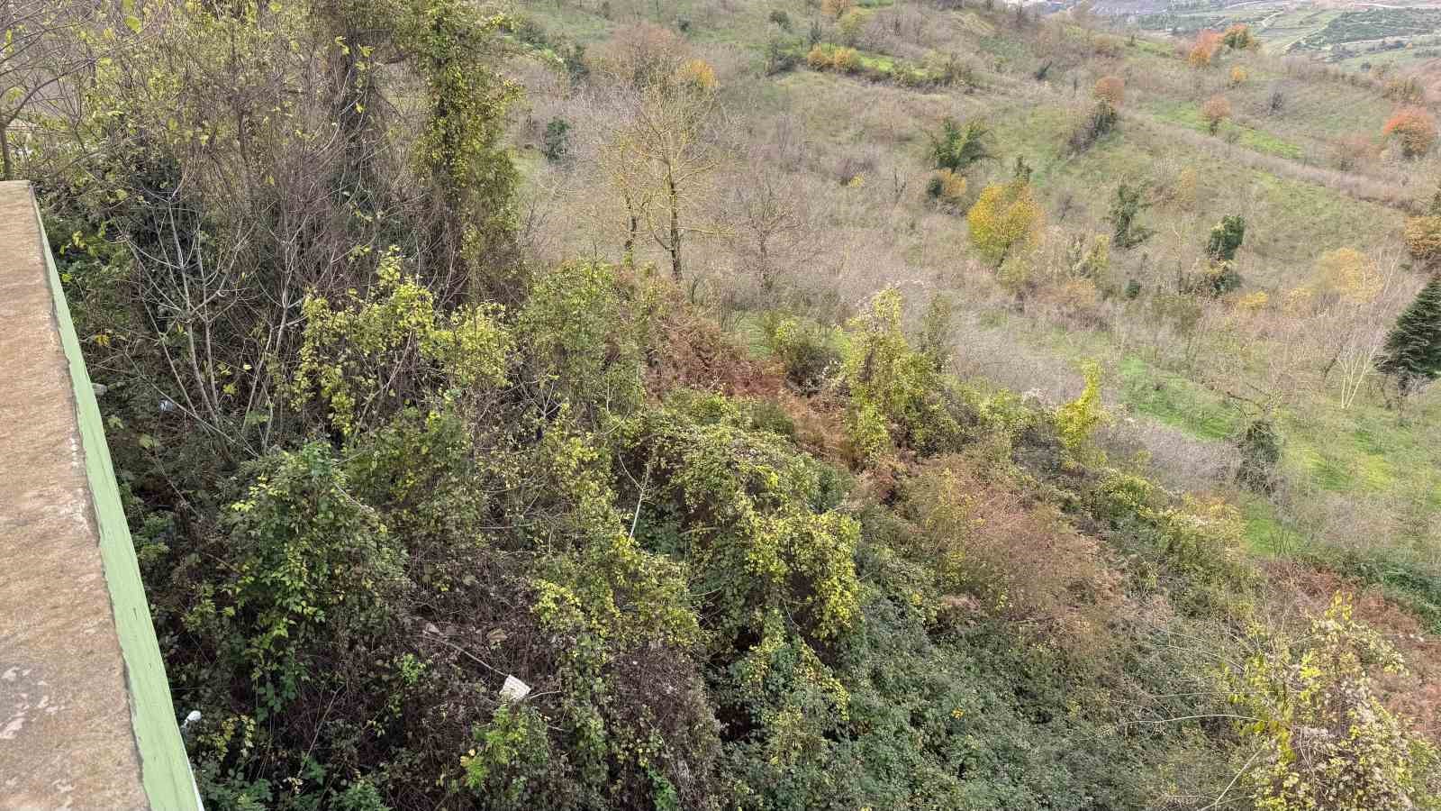 Heyelan sonrası Büyük Tekke Köyü’nde imam sorunu yaşanıyor